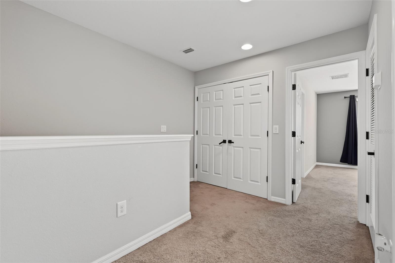 7052 SUMMER HOLLY PL — photo 13