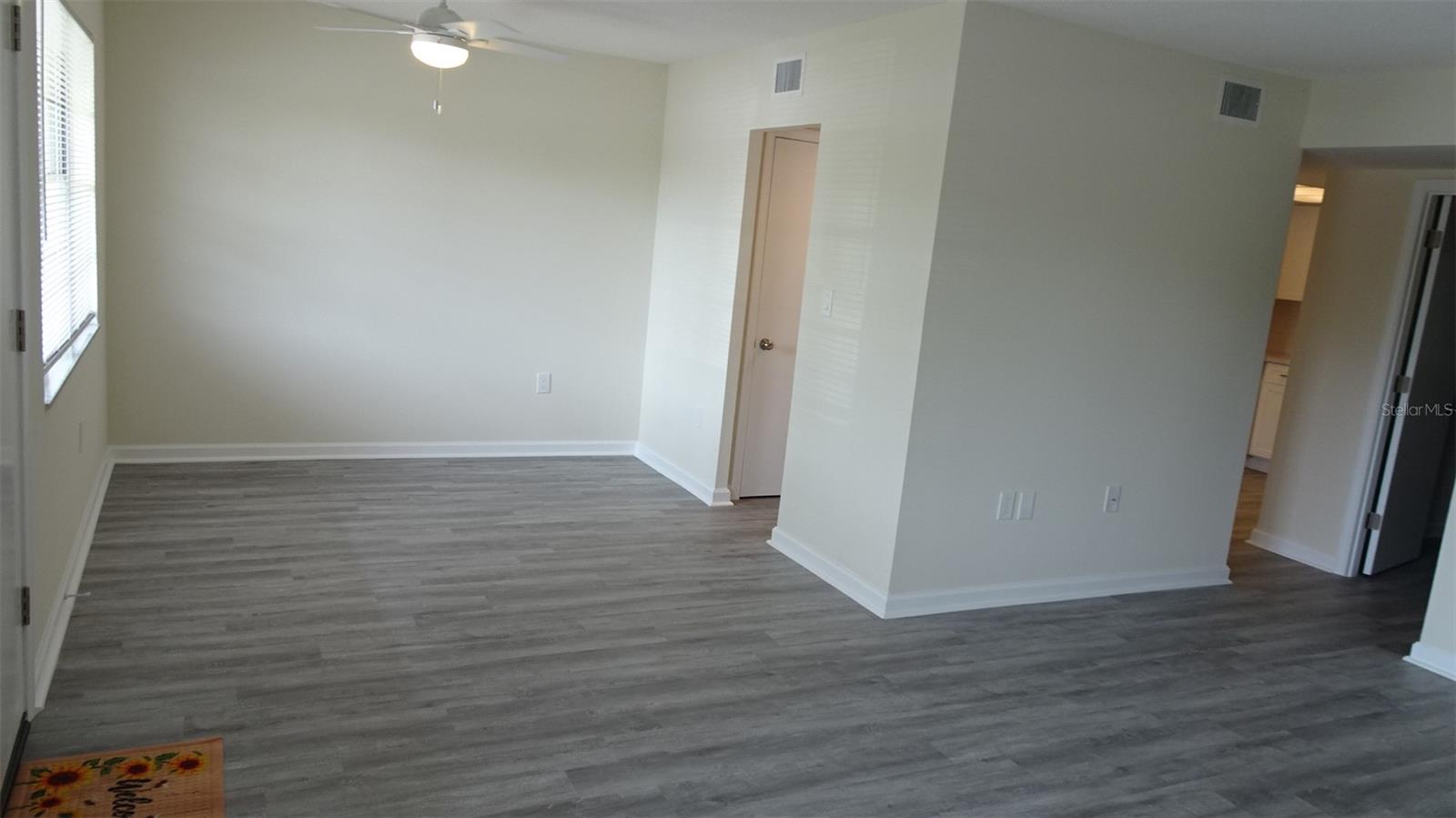 8100 DR MARTIN LUTHER KING JR ST N #105 — photo 6