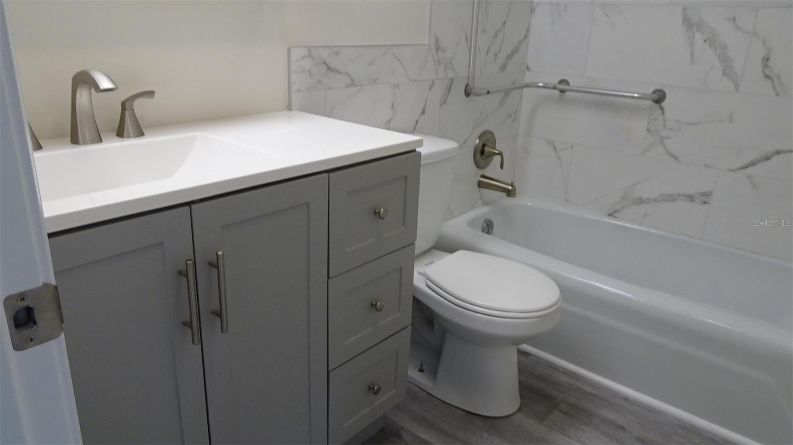8100 DR MARTIN LUTHER KING JR ST N #105 — photo 21
