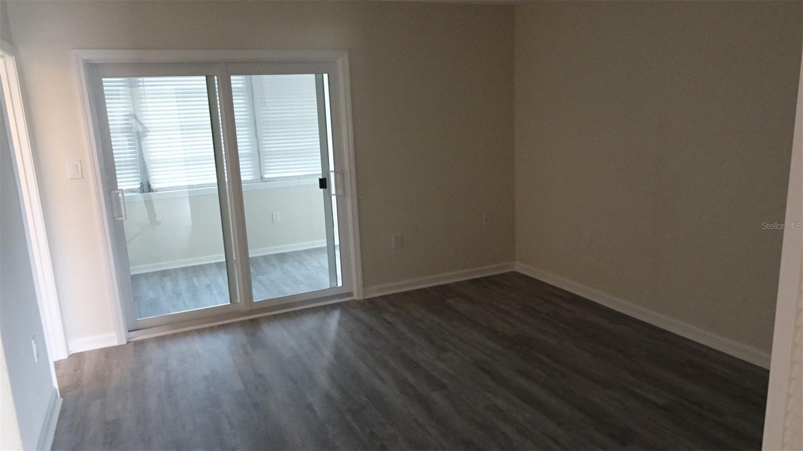 8100 DR MARTIN LUTHER KING JR ST N #105 — photo 18