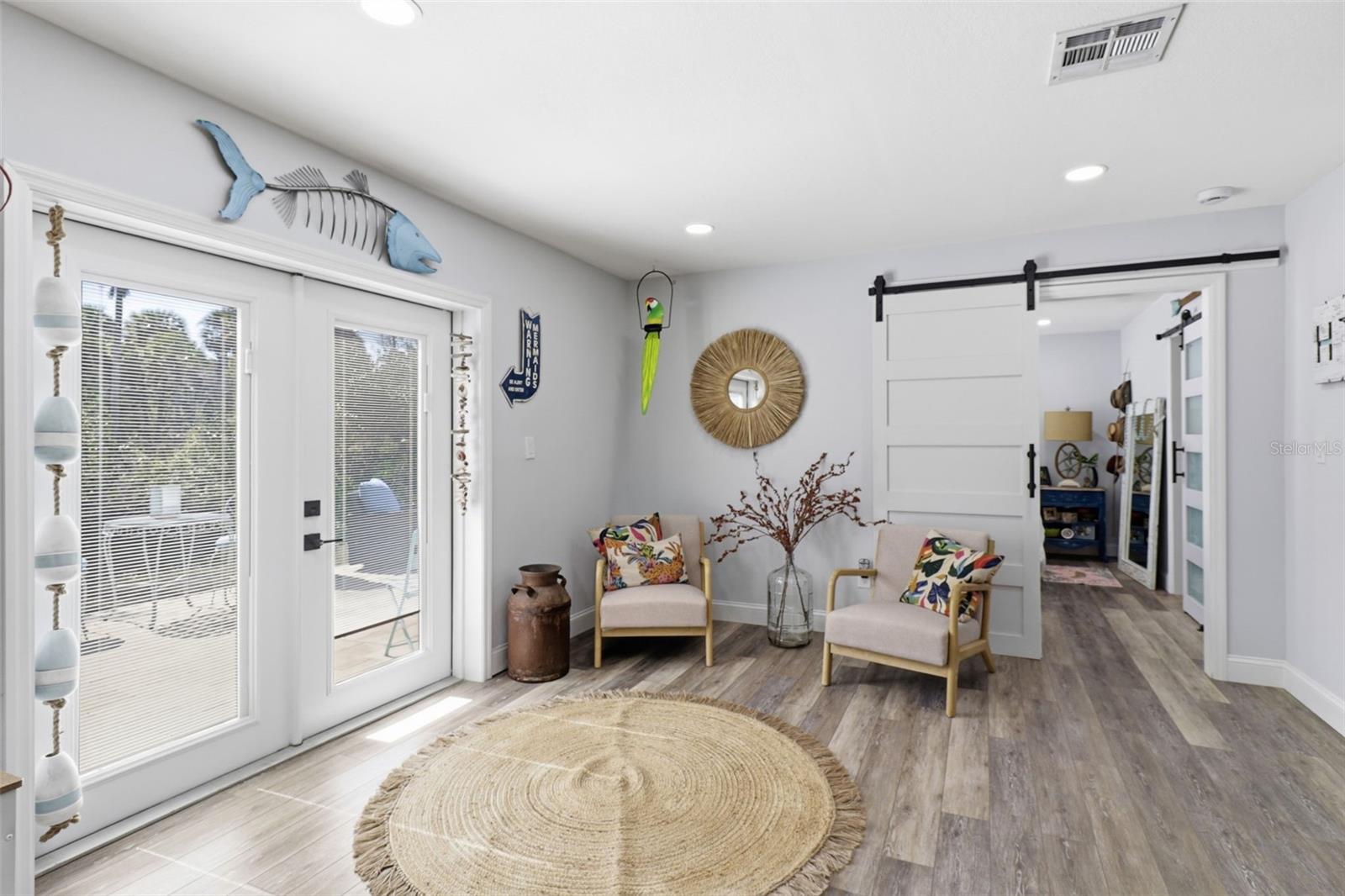 5728 SEABREEZE DR — photo 23