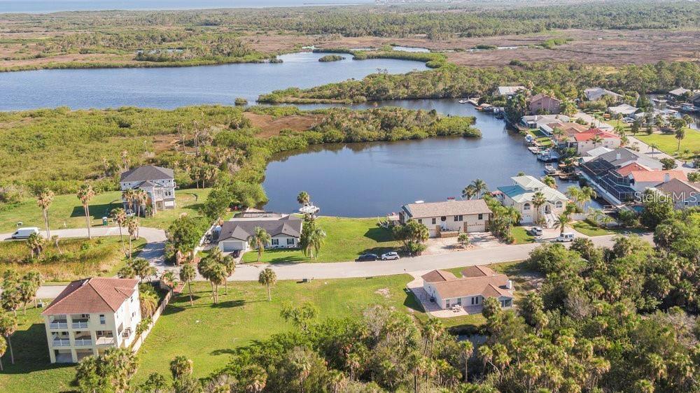 5728 SEABREEZE DR — photo 36