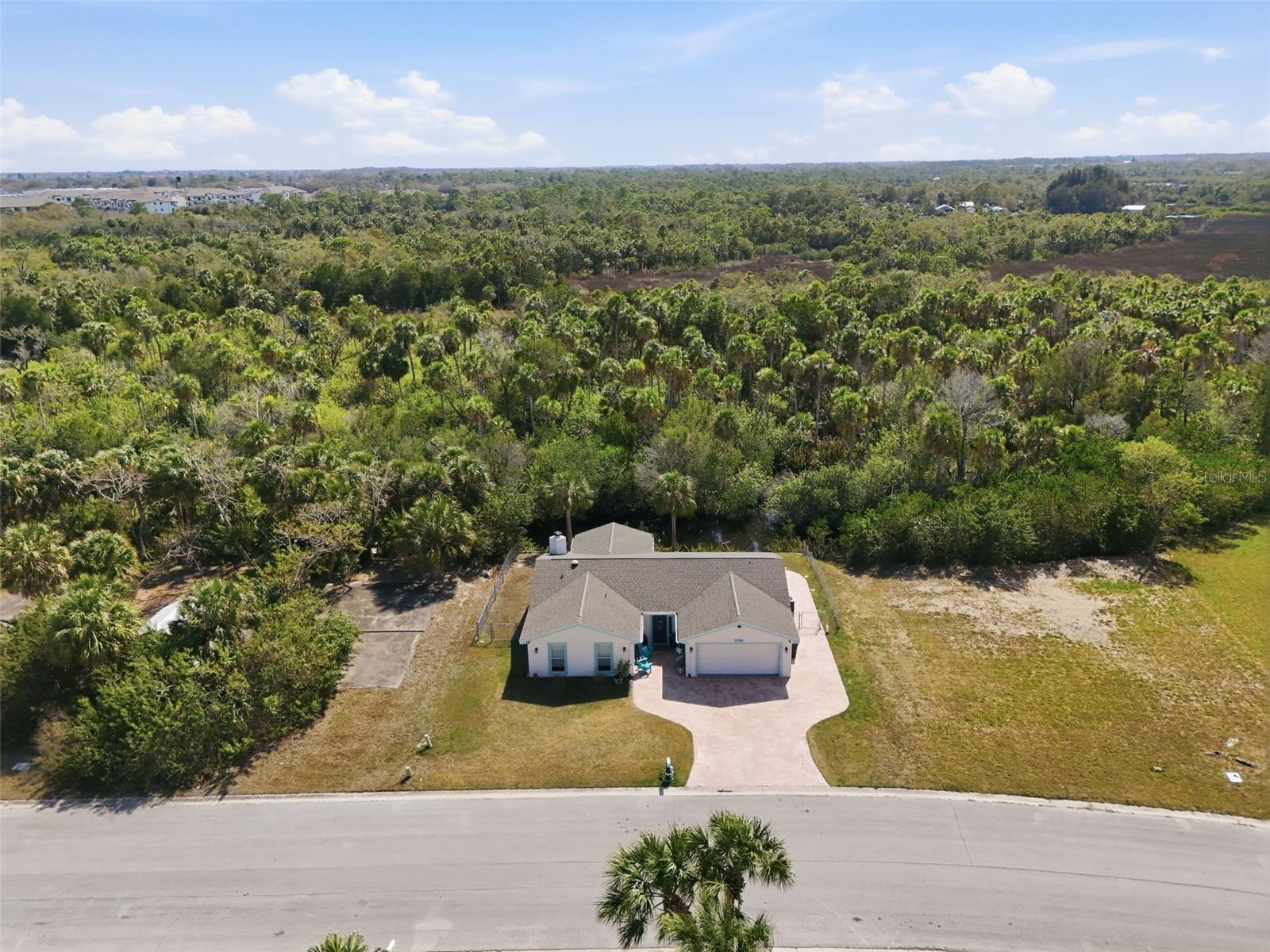 5728 SEABREEZE DR — photo 34