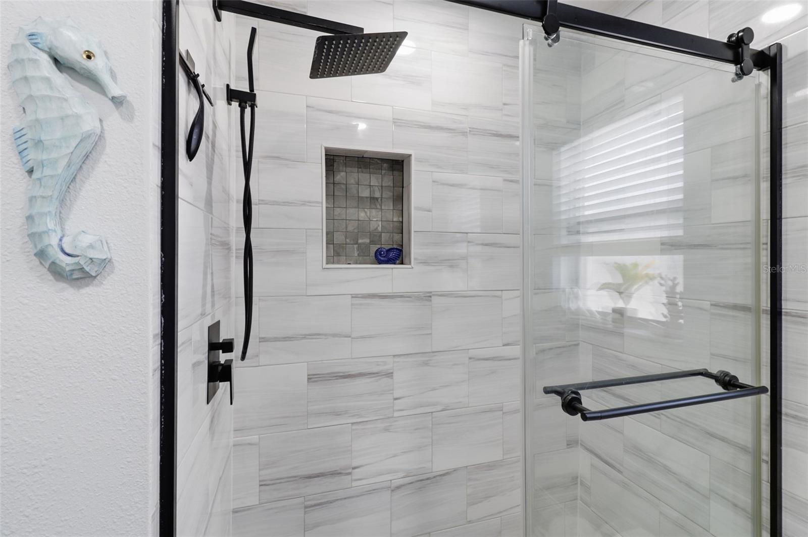 5728 SEABREEZE DR — photo 21
