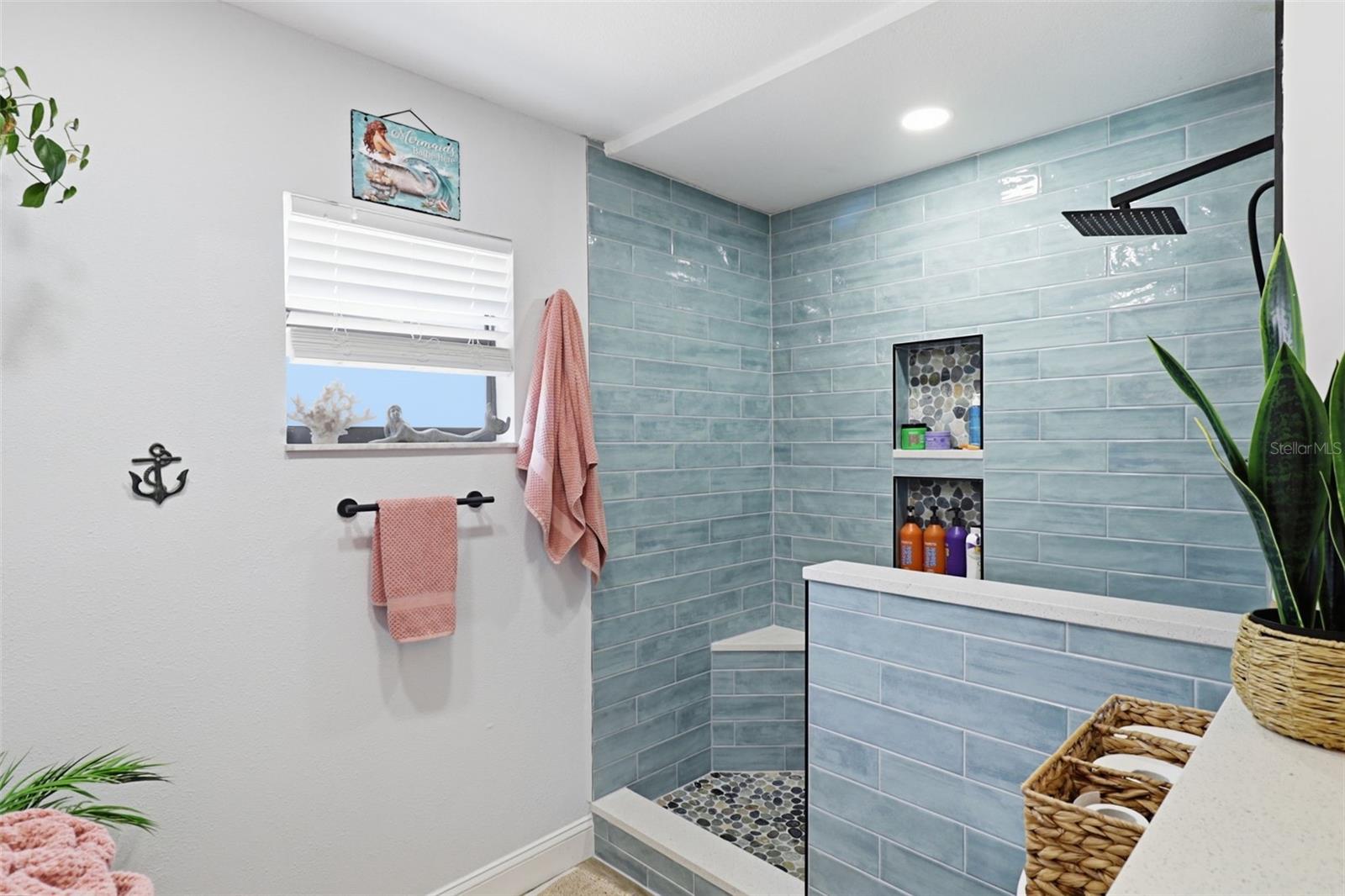 5728 SEABREEZE DR — photo 15