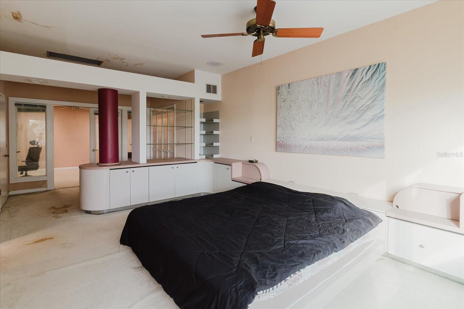 4404 OLD ORCHARD DR — photo 50