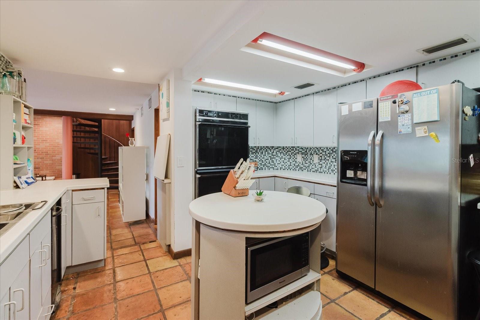 4404 OLD ORCHARD DR — photo 22