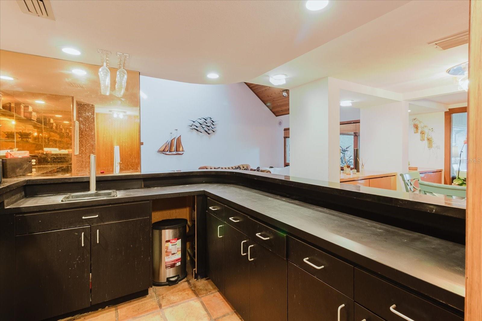 4404 OLD ORCHARD DR — photo 14