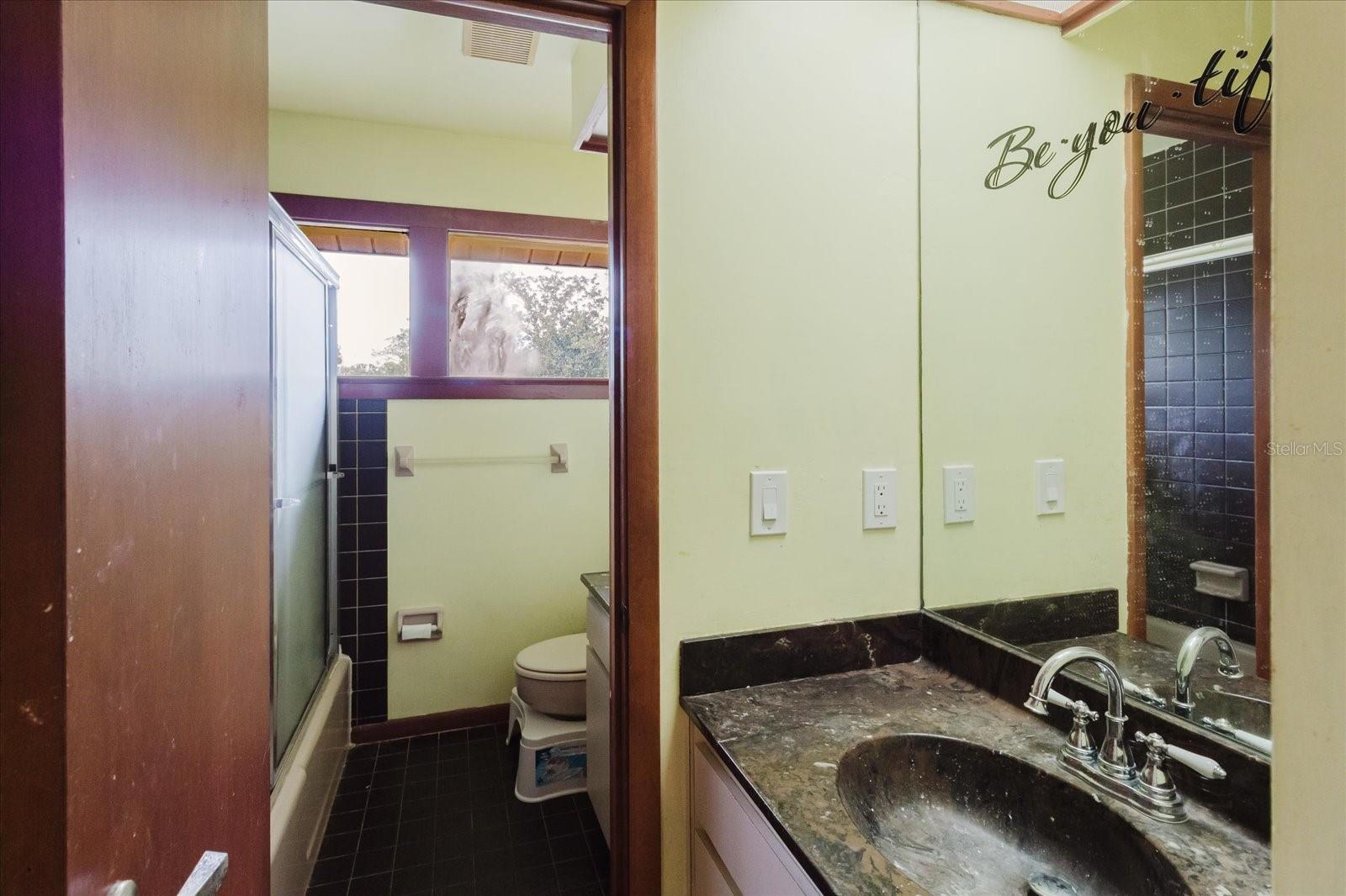 4404 OLD ORCHARD DR — photo 59