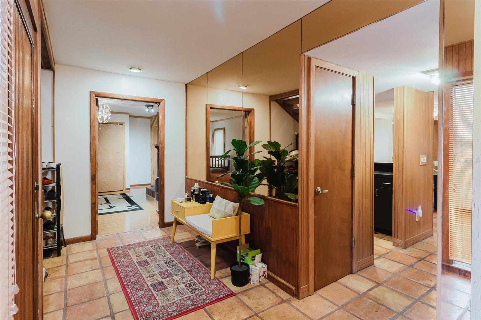 4404 OLD ORCHARD DR — photo 10