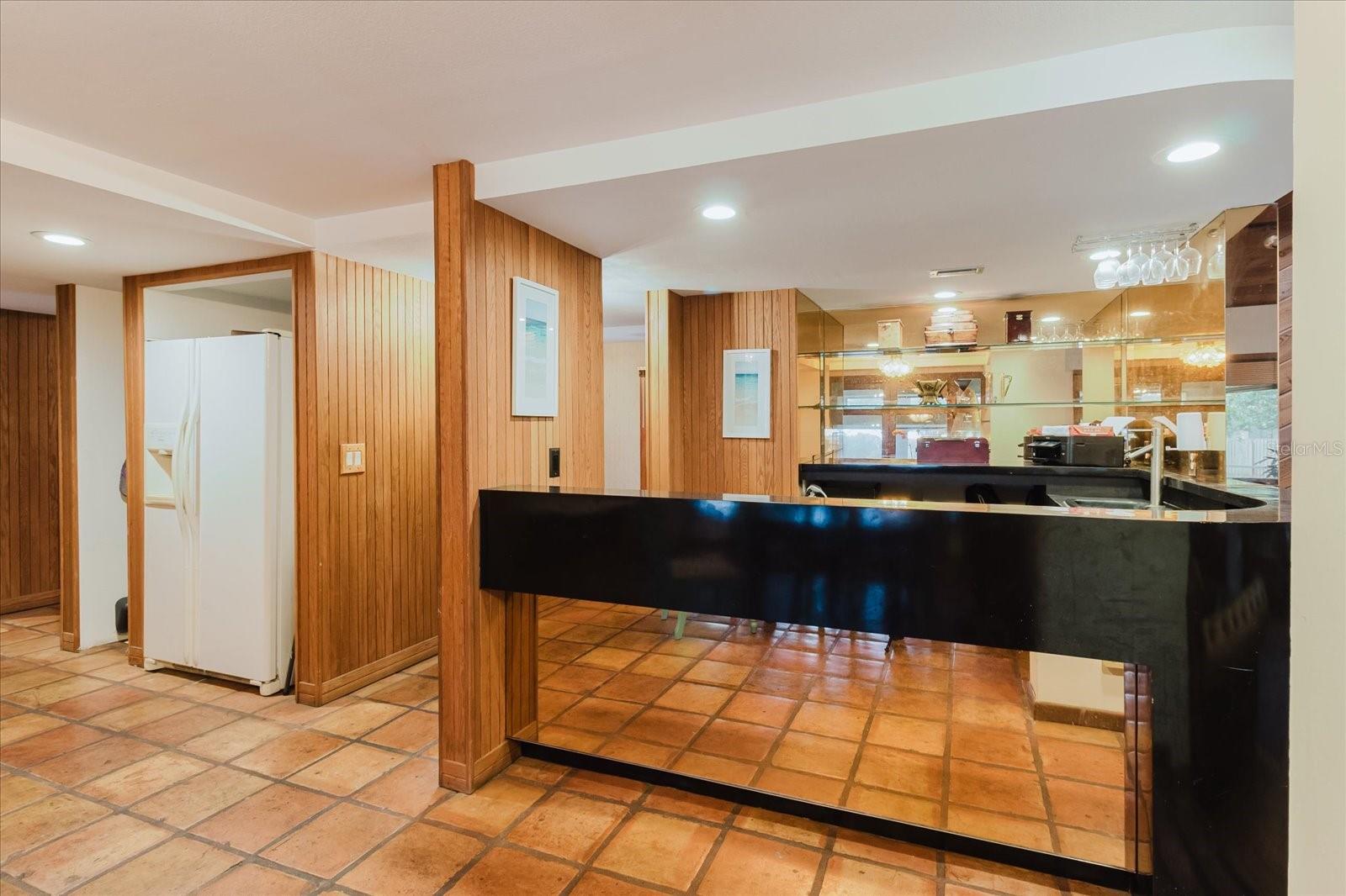 4404 OLD ORCHARD DR — photo 16