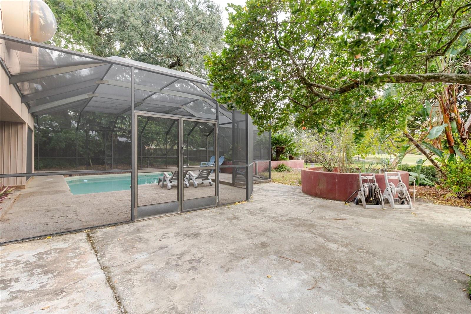 4404 OLD ORCHARD DR — photo 41