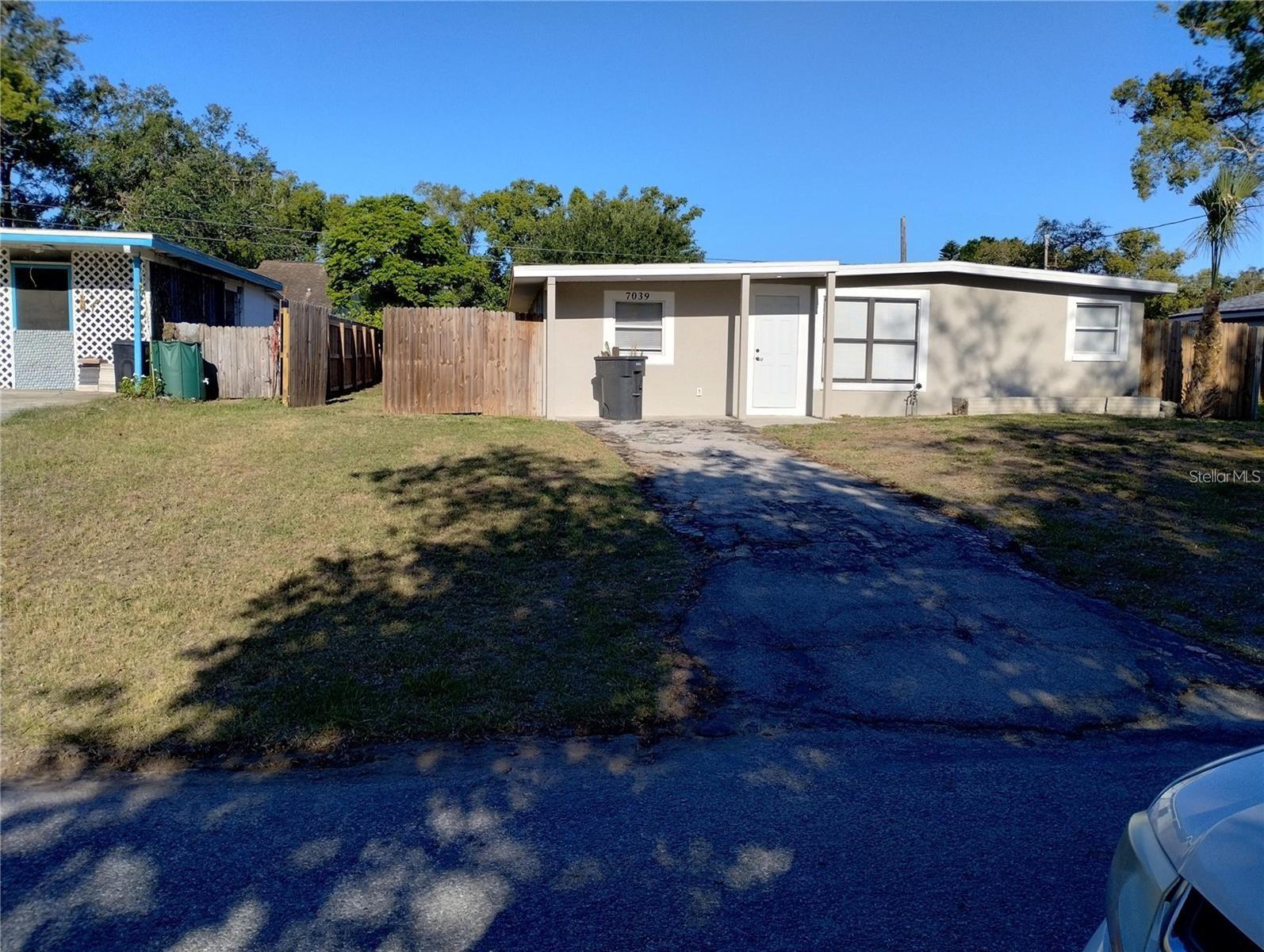 7039 LENOX DR — photo 24