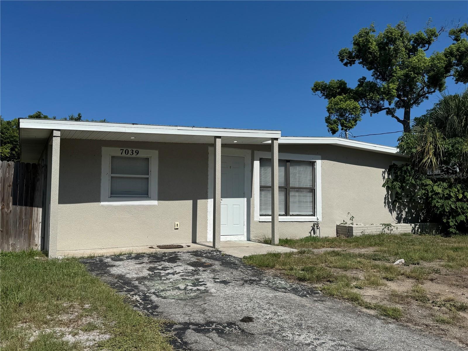 7039 LENOX DR — photo 2