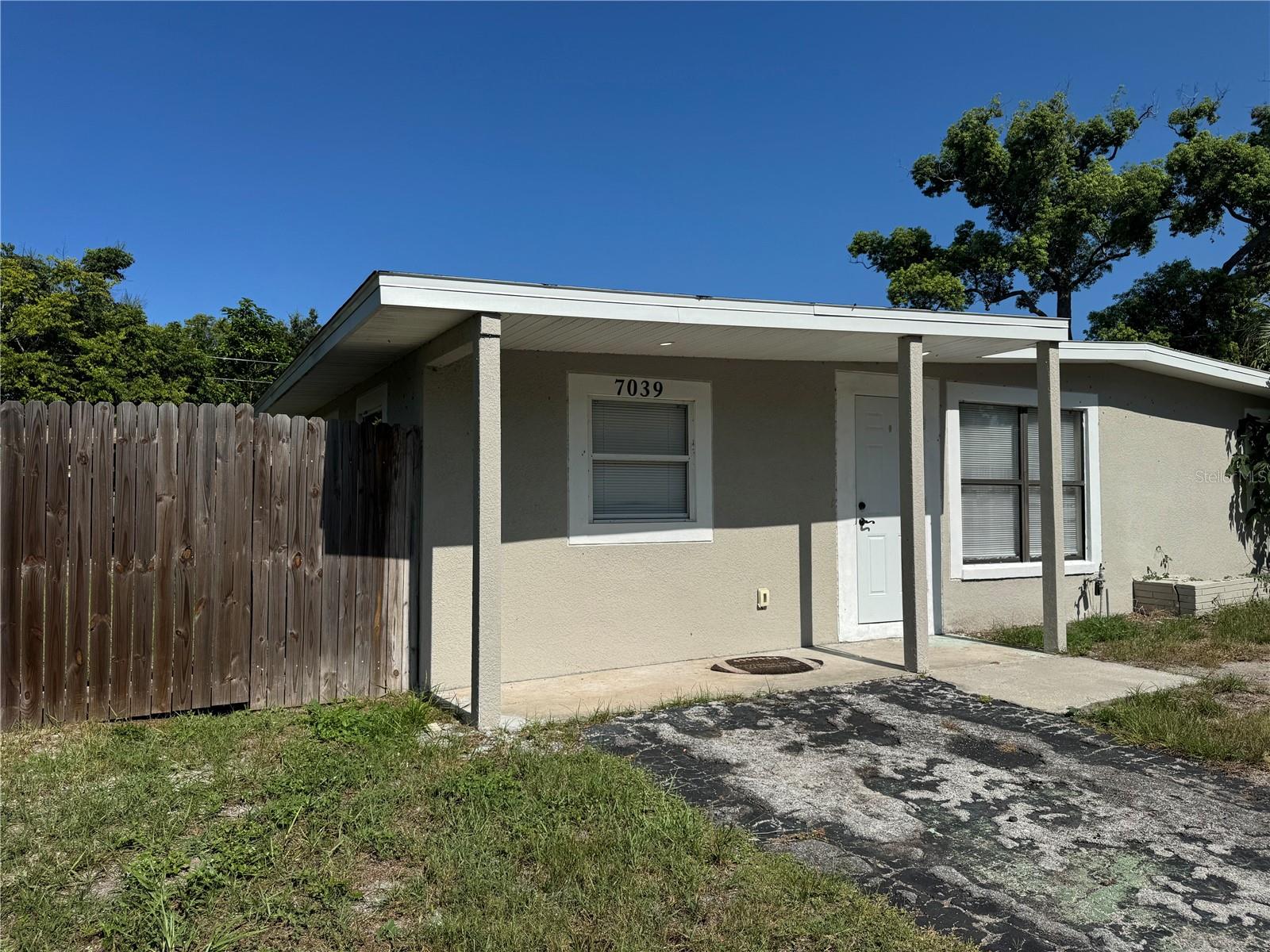7039 LENOX DR — photo 3