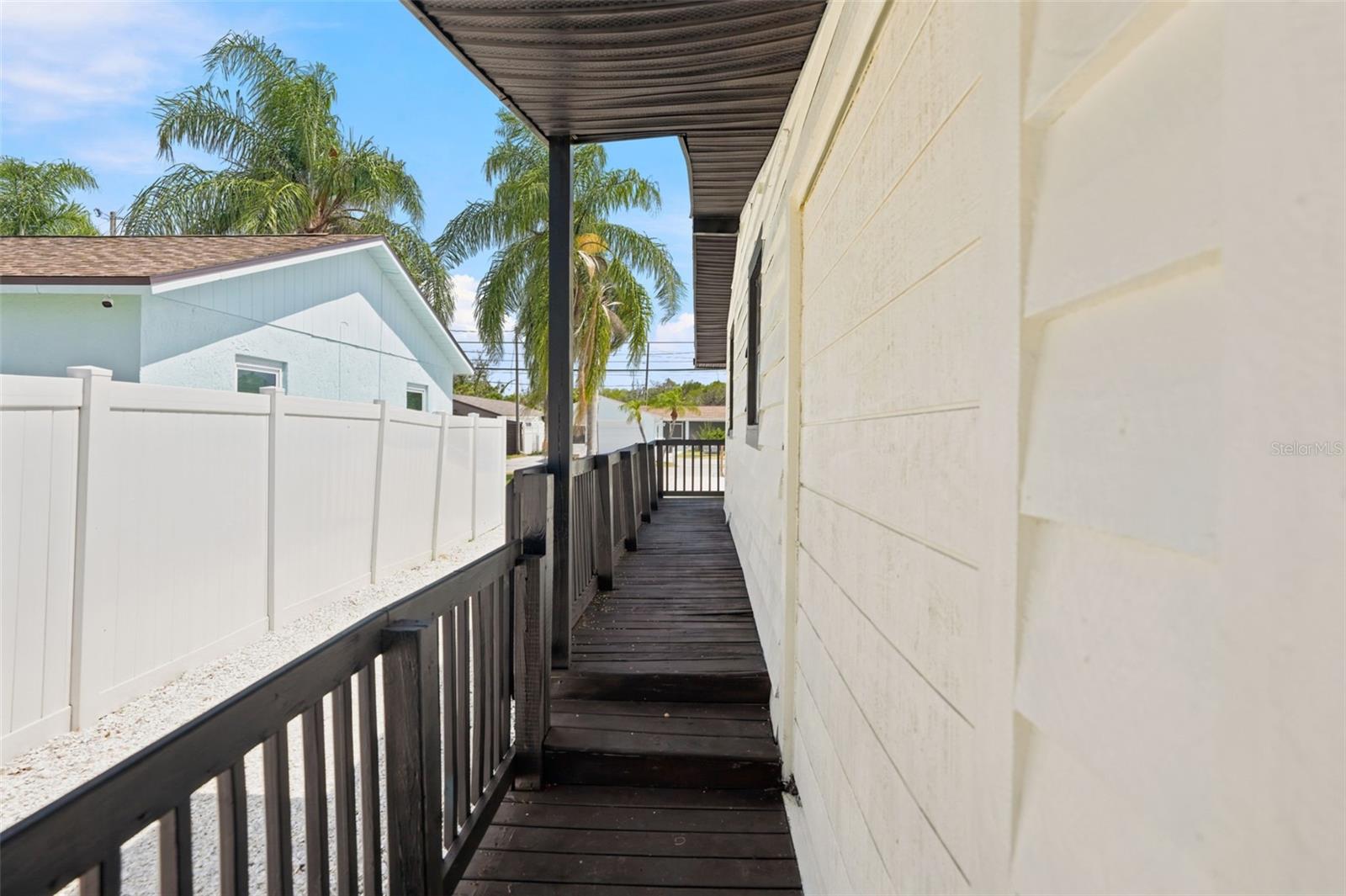 7037 MCCRAY DR — photo 17