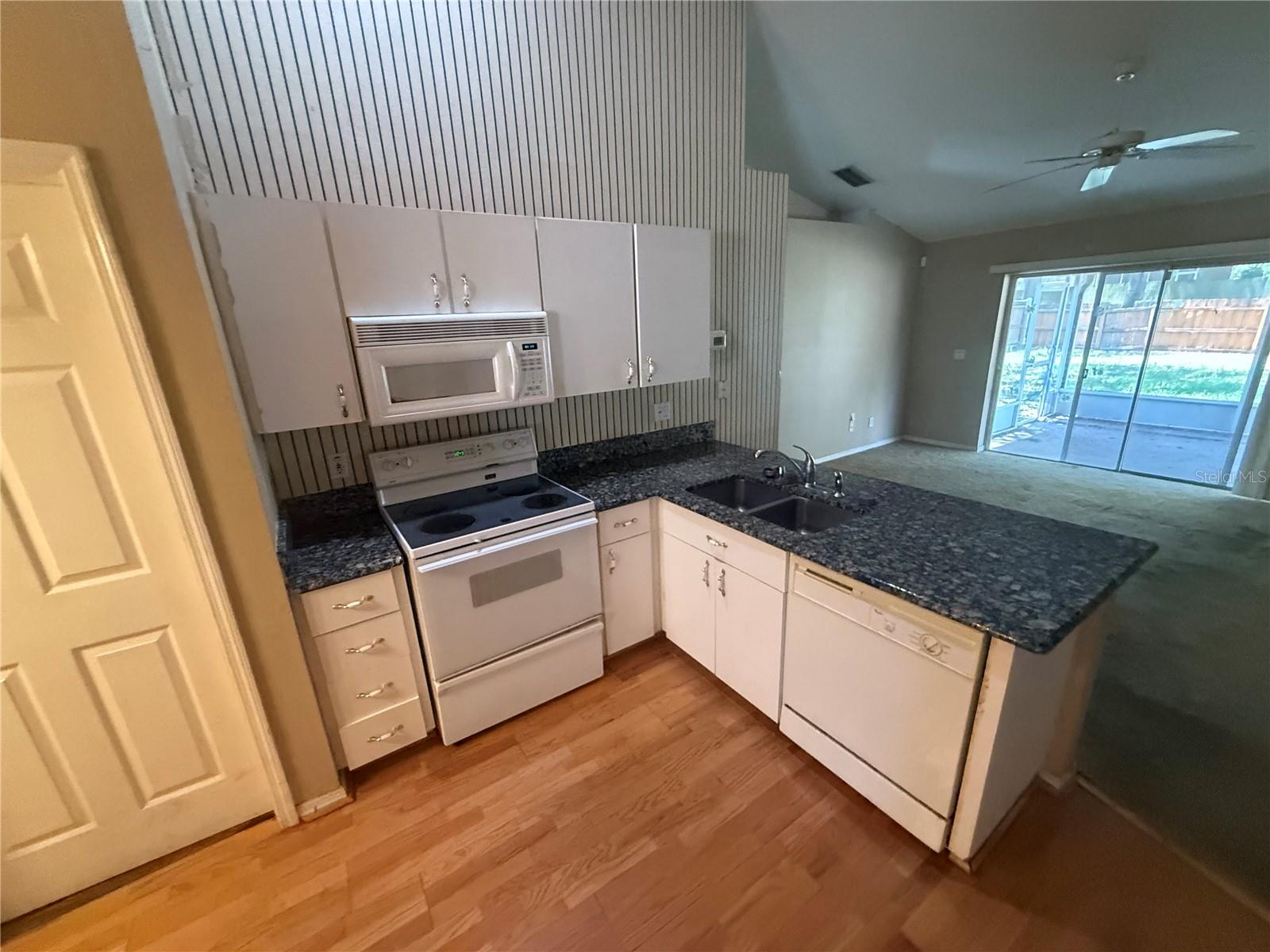 204 CHARDONNAY PL — photo 3