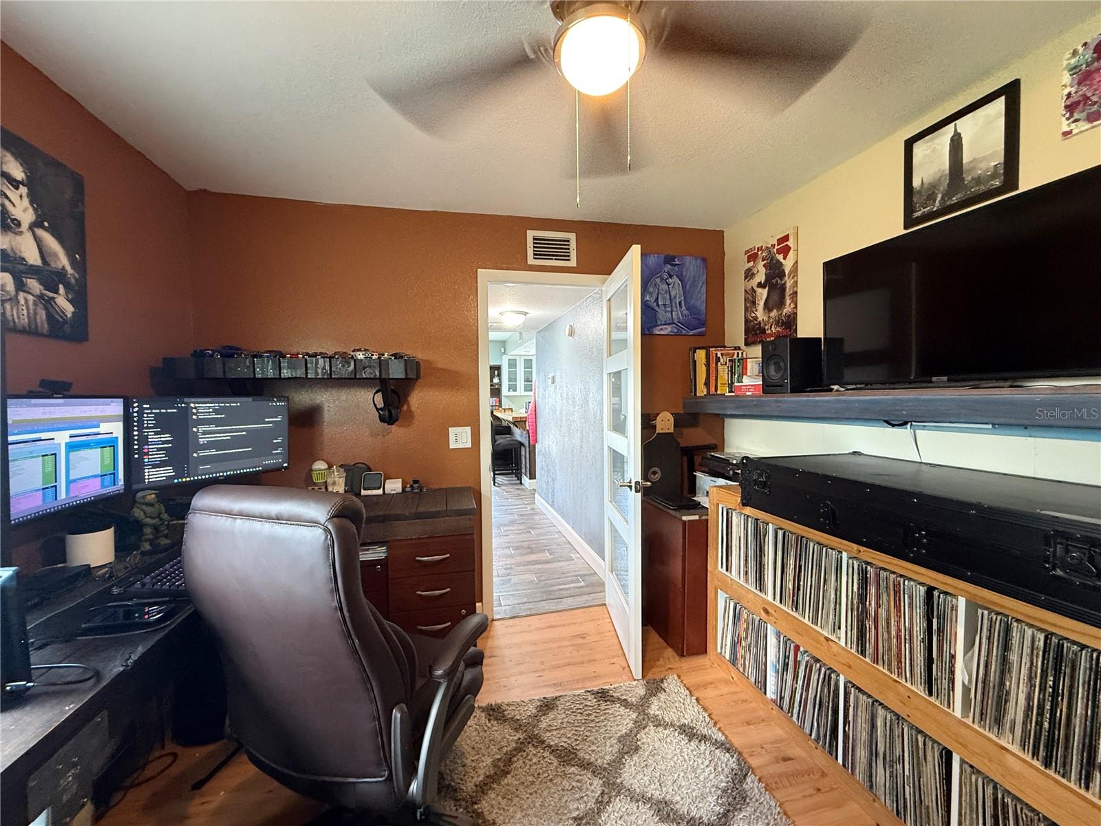 10009 REGAL WOODS LN — photo 15