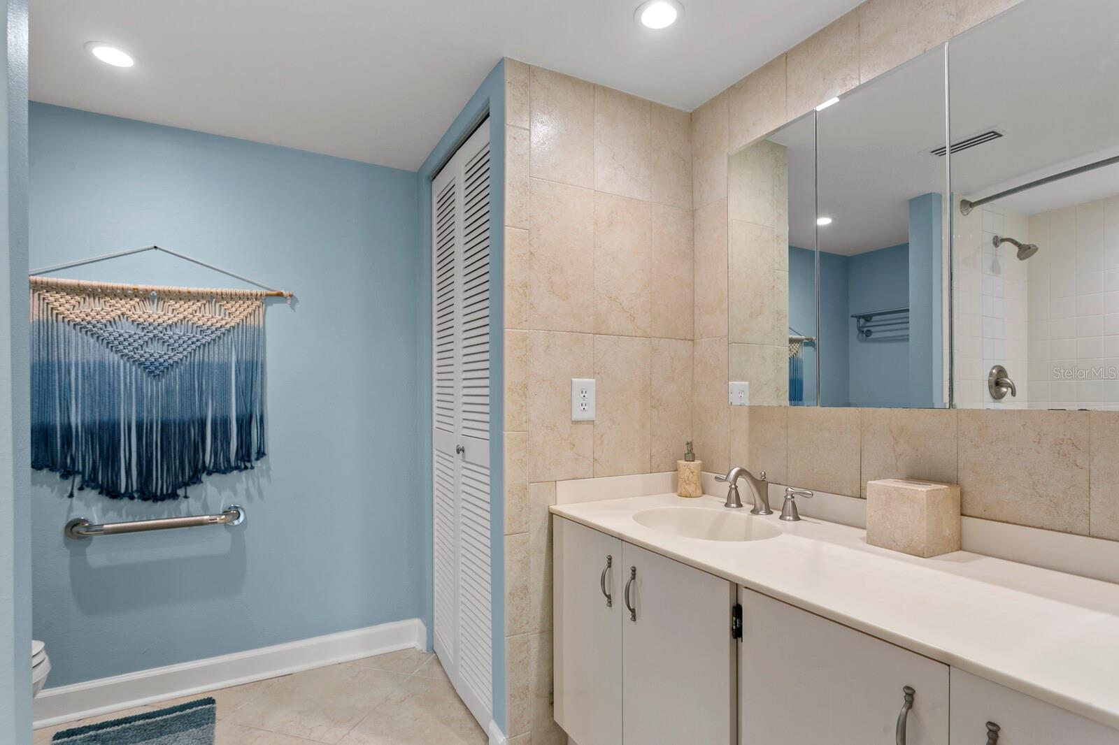 1430 GULF BLVD #806 — photo 27