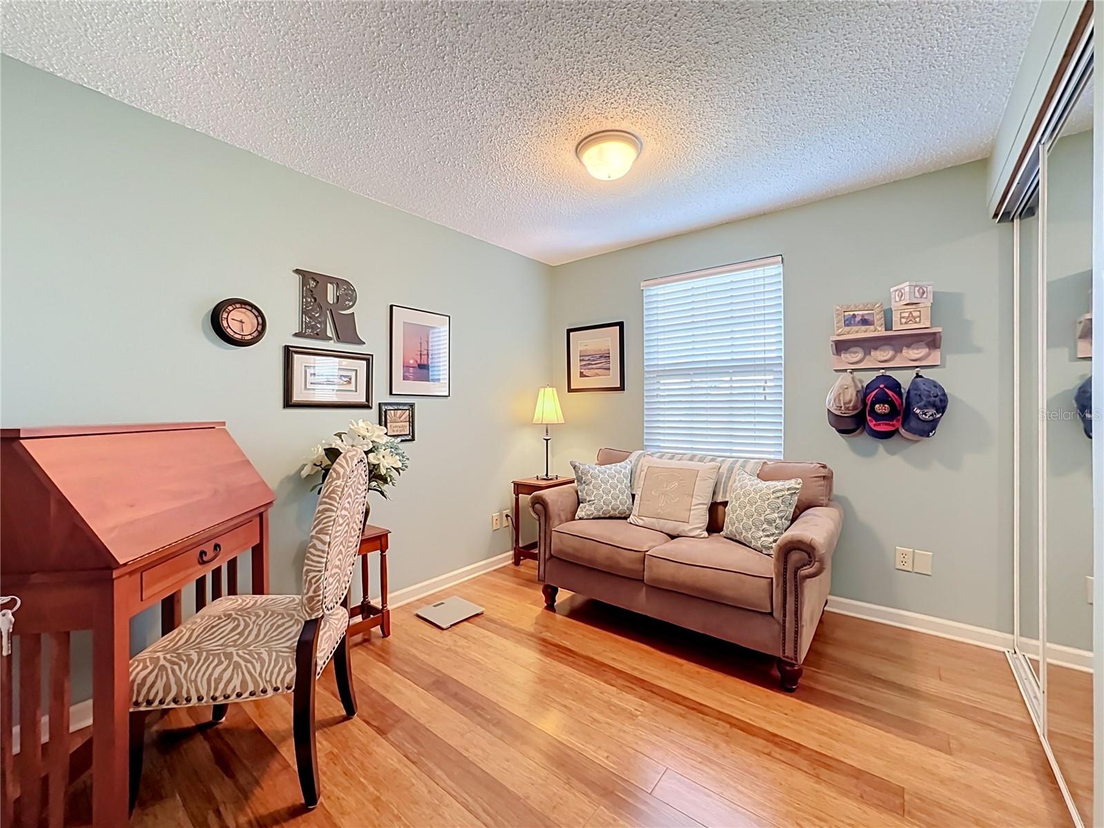 202 PEACOCK LN #A — photo 23