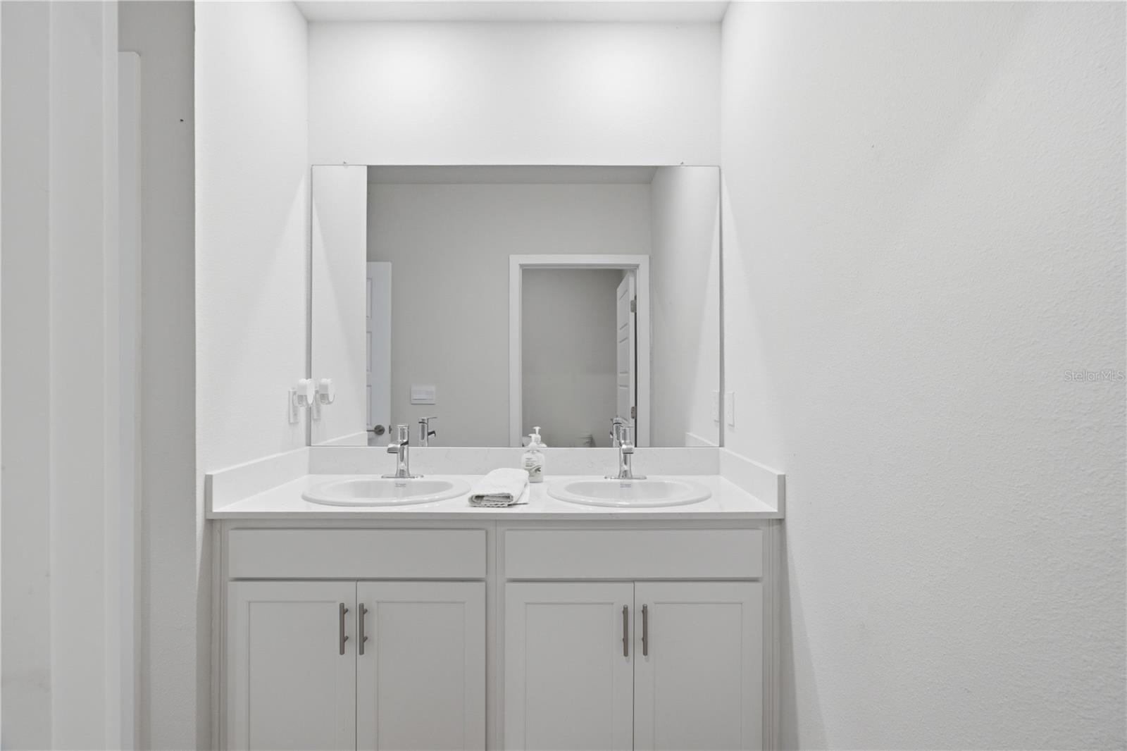18114 WHEATHOUSE PL — photo 13