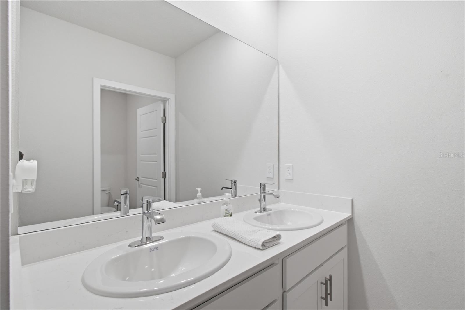 18114 WHEATHOUSE PL — photo 15