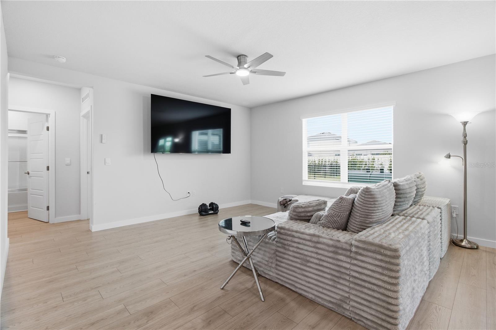 18114 WHEATHOUSE PL — photo 43