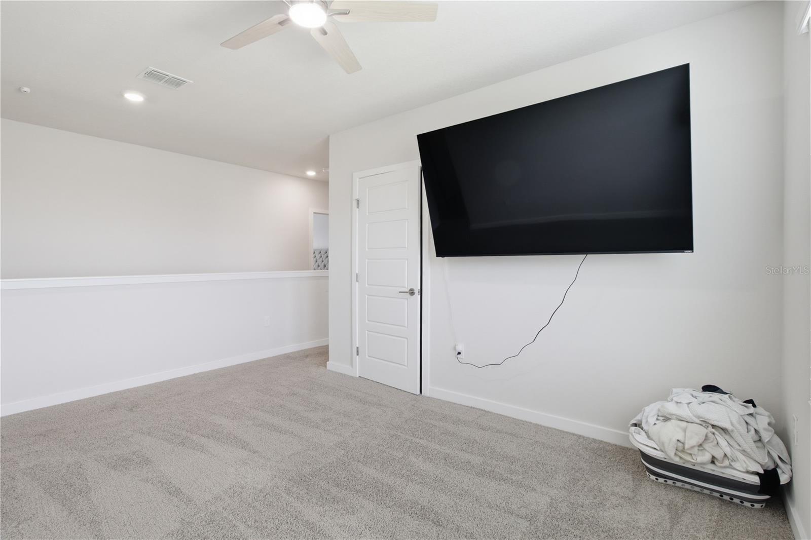 18114 WHEATHOUSE PL — photo 58