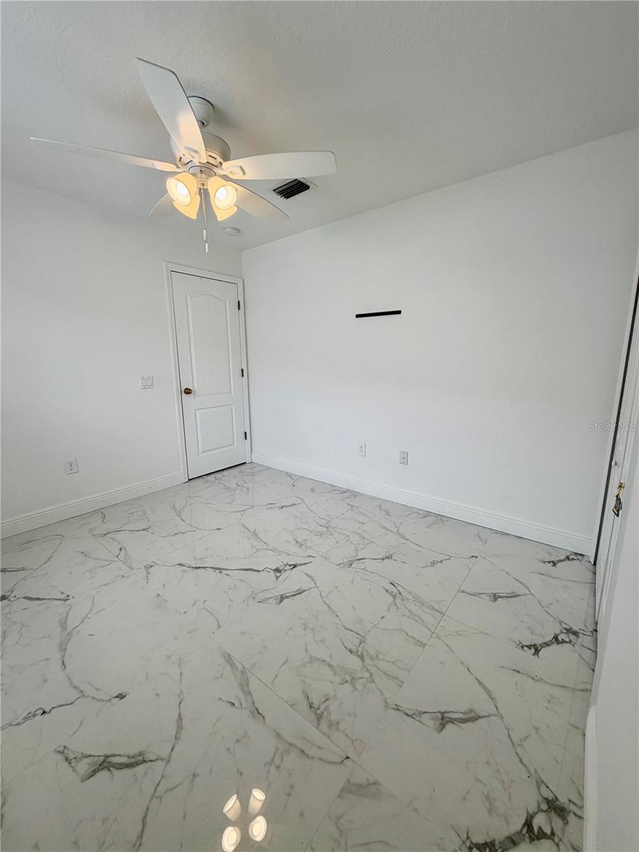 3137 CASTLE ROCK CIR — photo 10