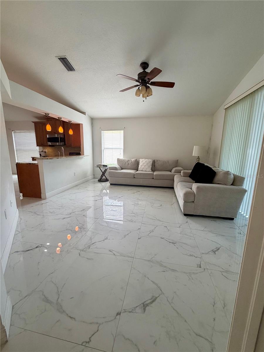 3137 CASTLE ROCK CIR — photo 15