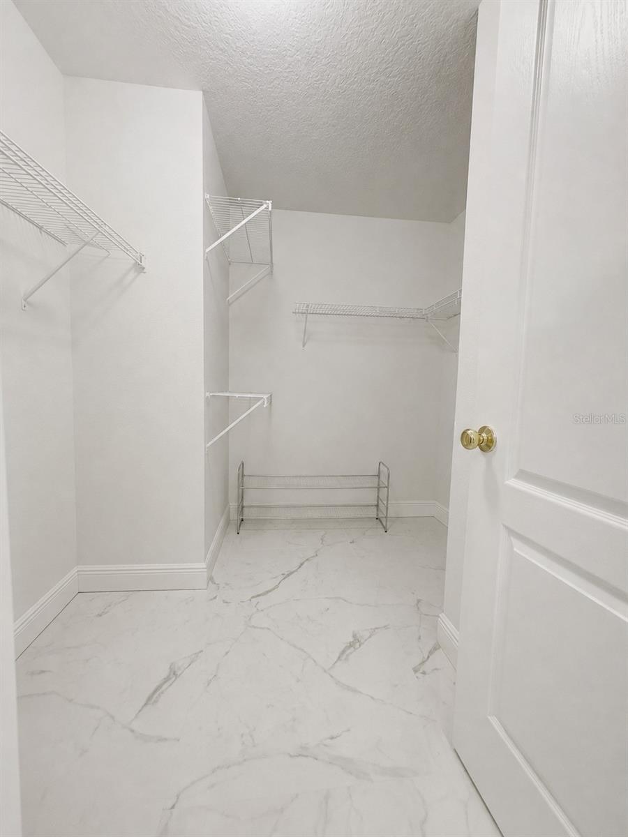 3137 CASTLE ROCK CIR — photo 18