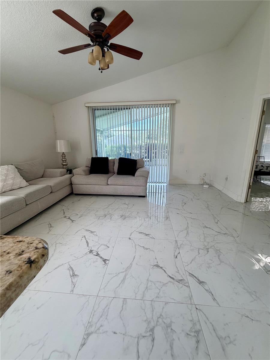 3137 CASTLE ROCK CIR — photo 14