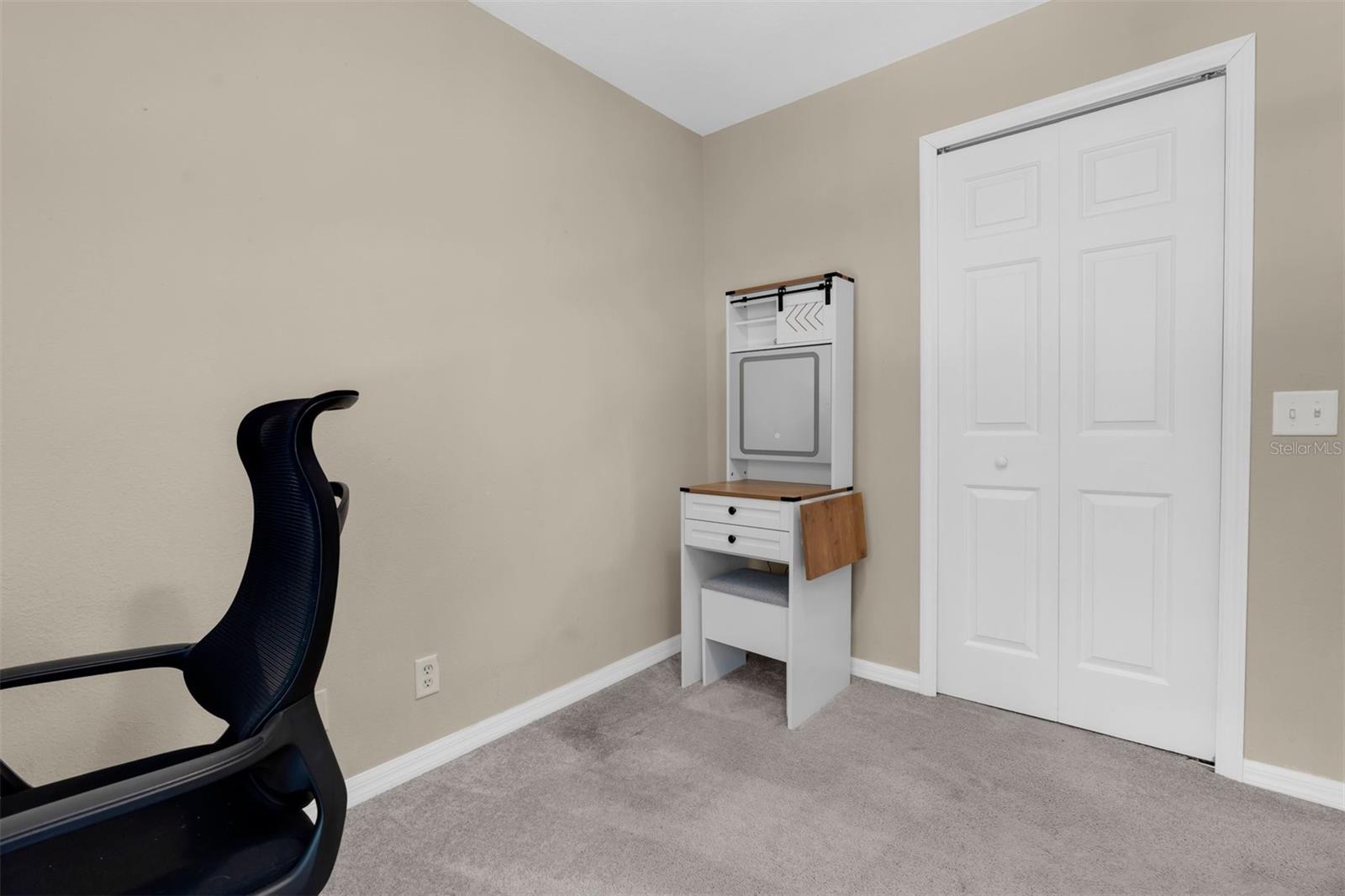 9548 CHARLESBERG DRIVE — photo 19