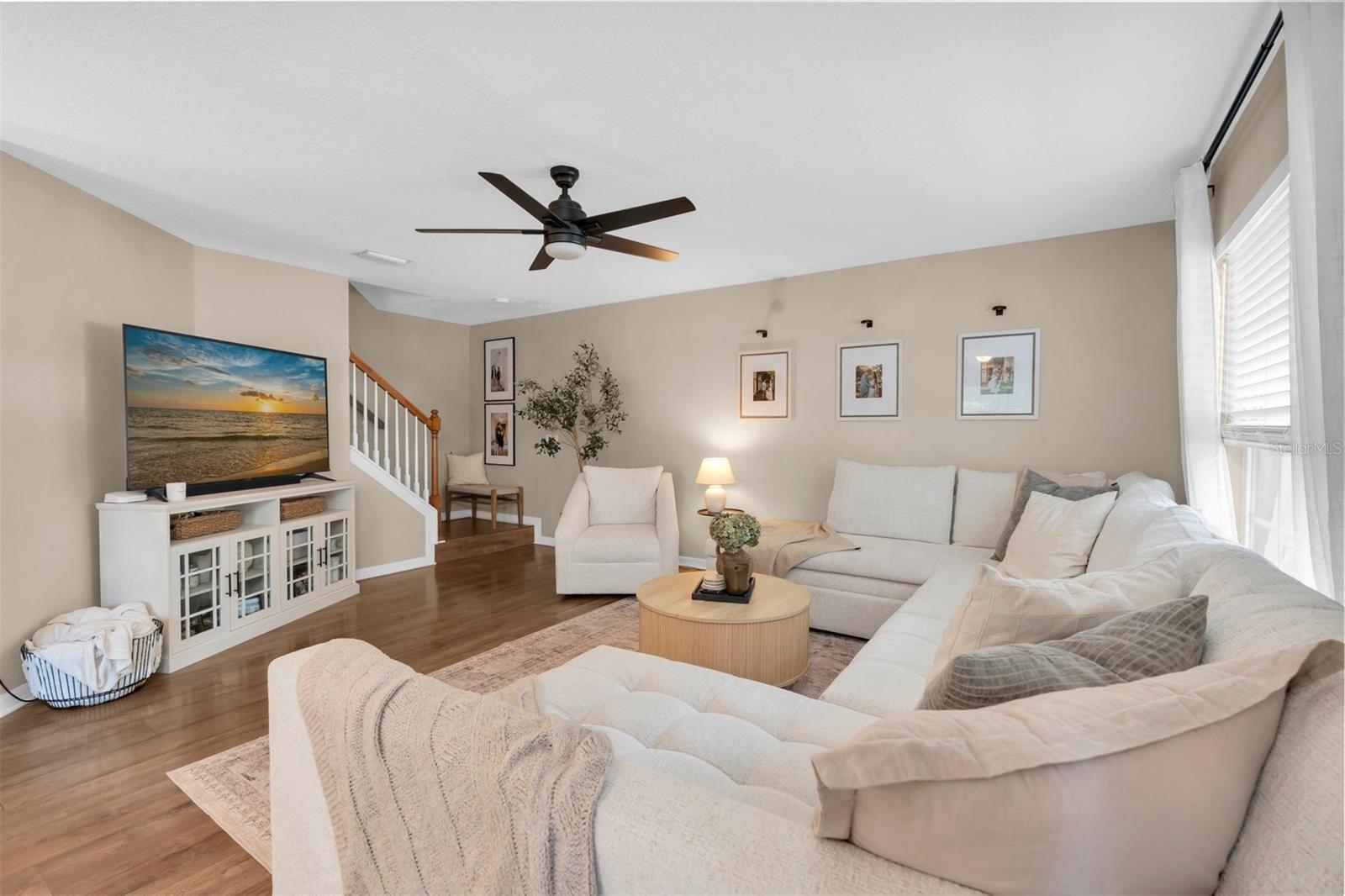 9548 CHARLESBERG DRIVE — photo 3