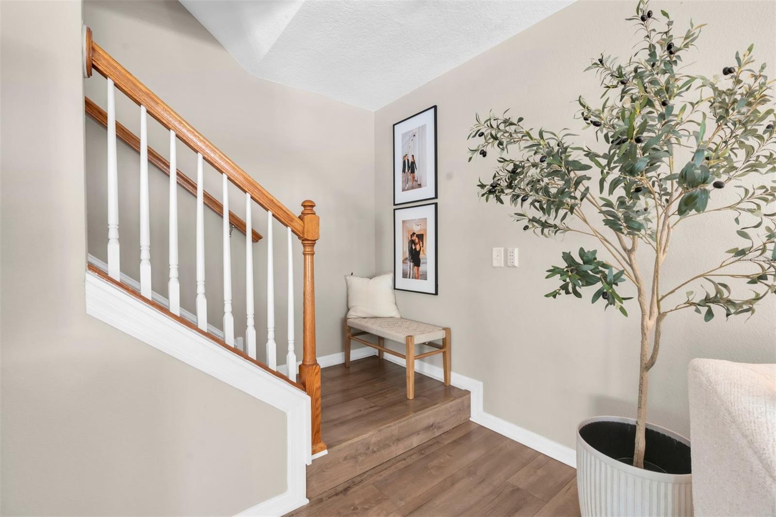 9548 CHARLESBERG DRIVE — photo 13