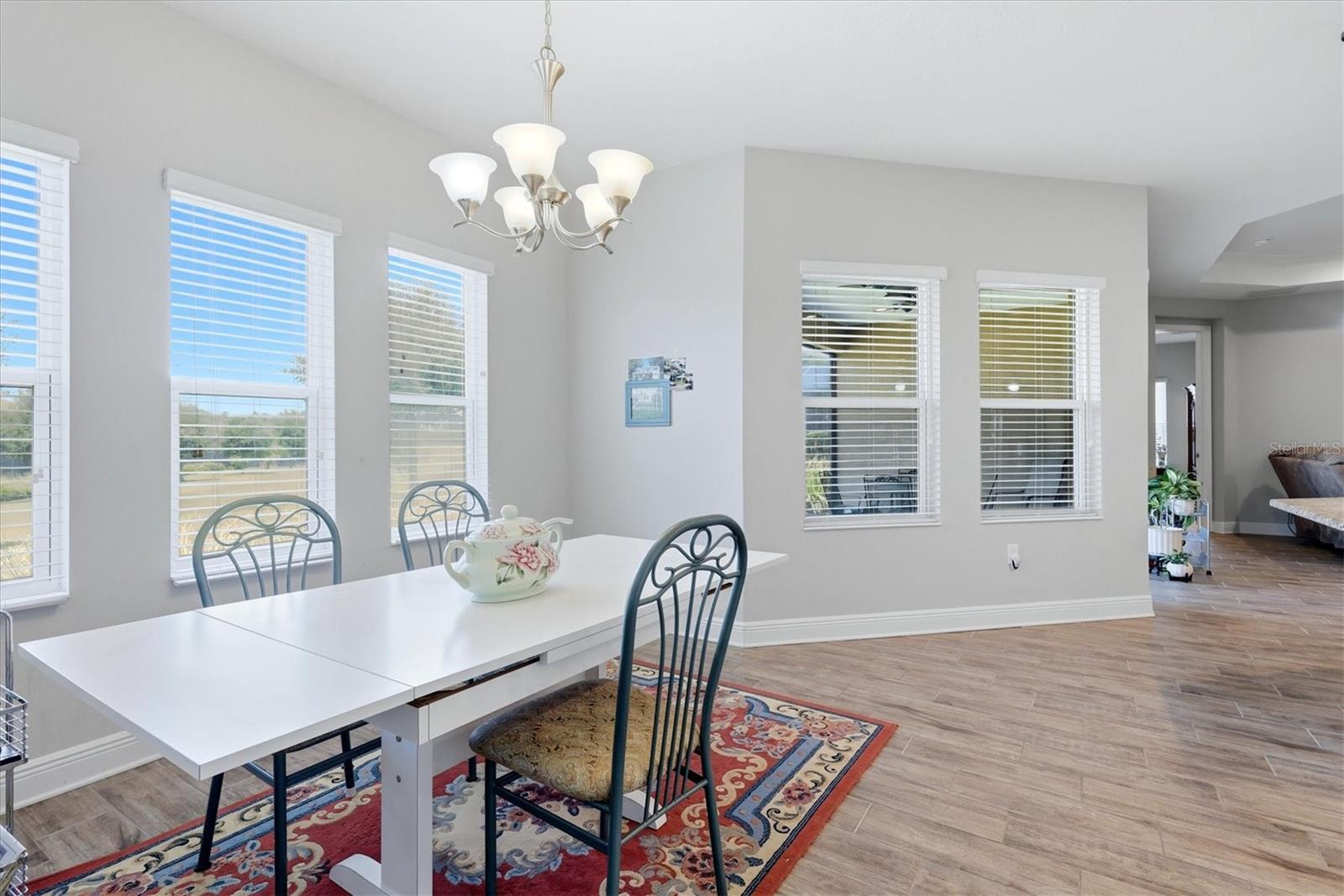 1109 THORNBURY DR — photo 20