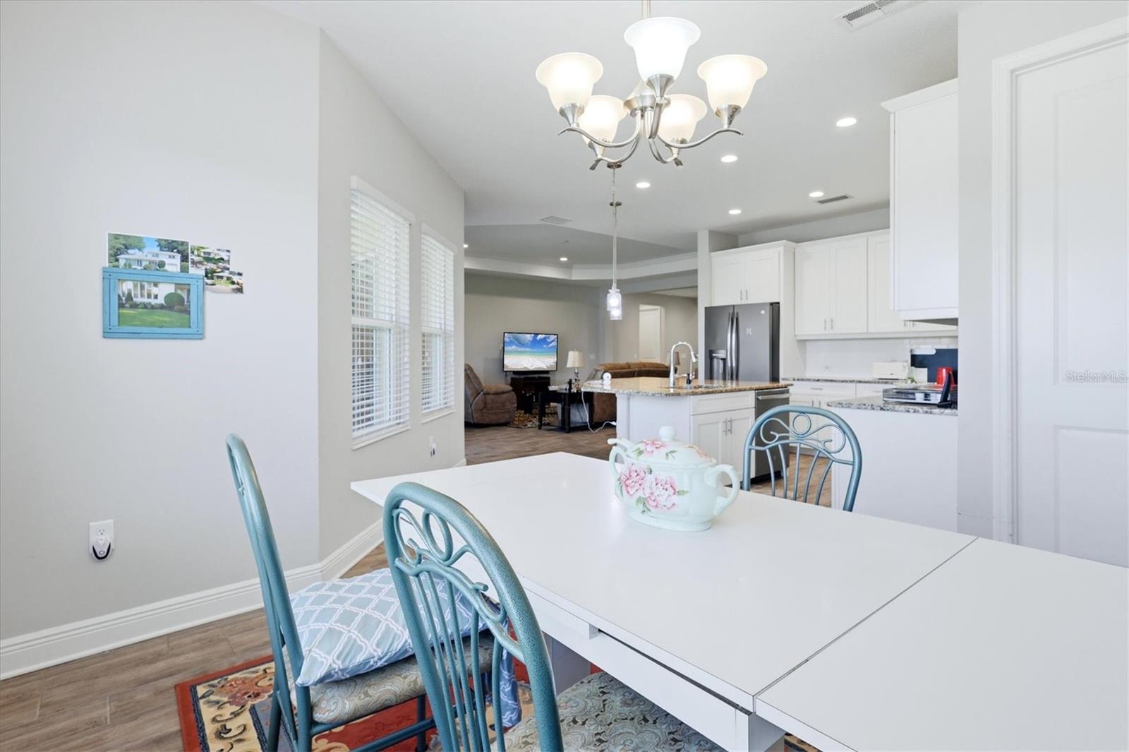 1109 THORNBURY DR — photo 19