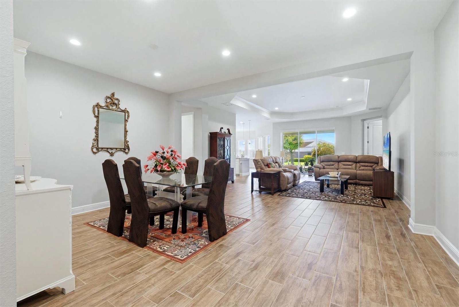 1109 THORNBURY DR — photo 17