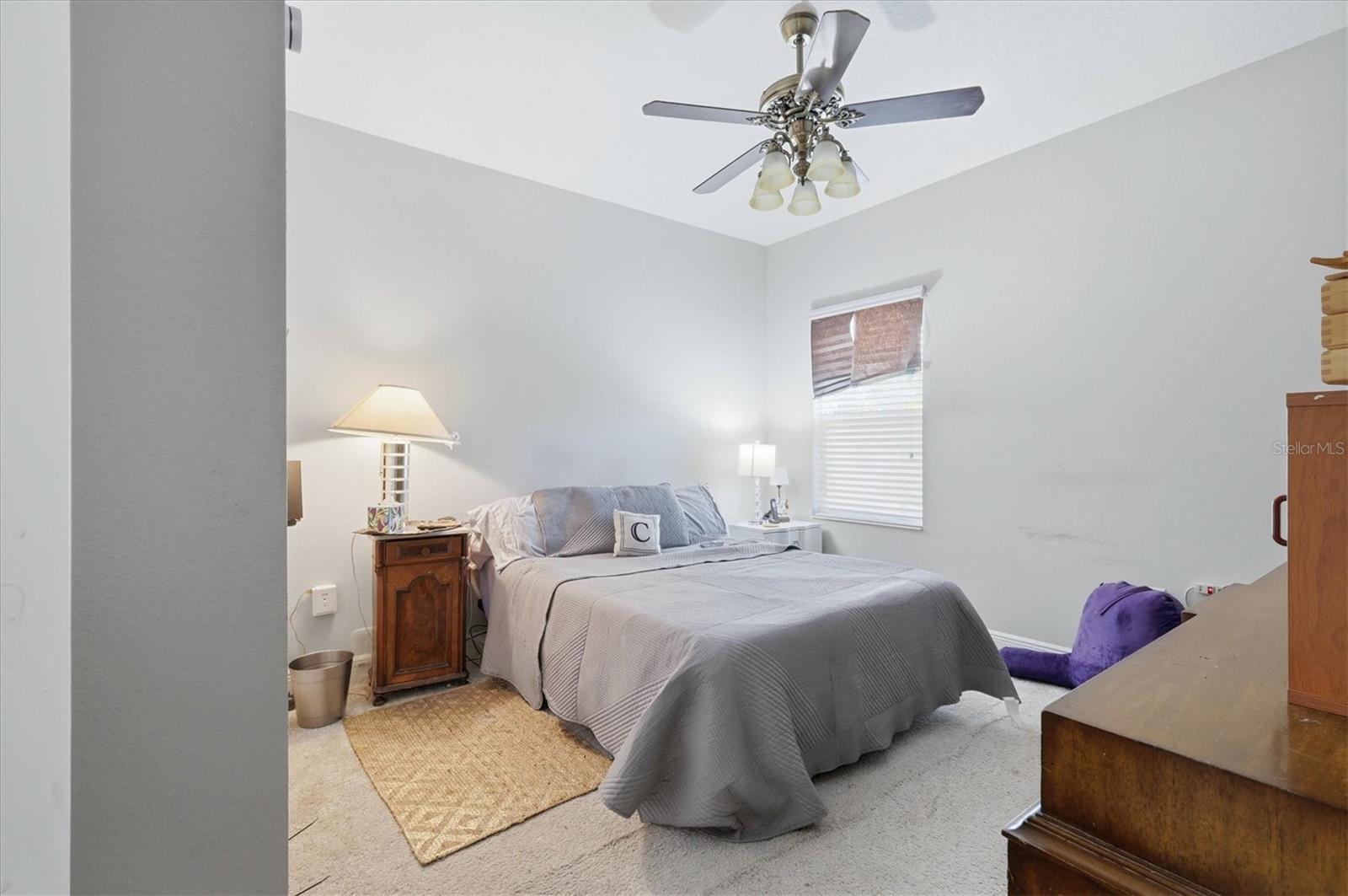 1109 THORNBURY DR — photo 34