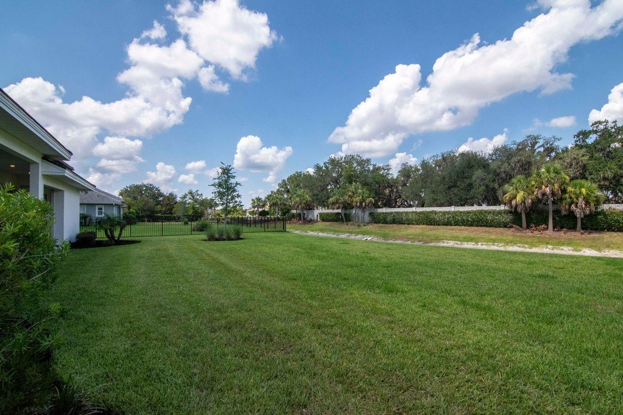 2639 YACHT PL — photo 45