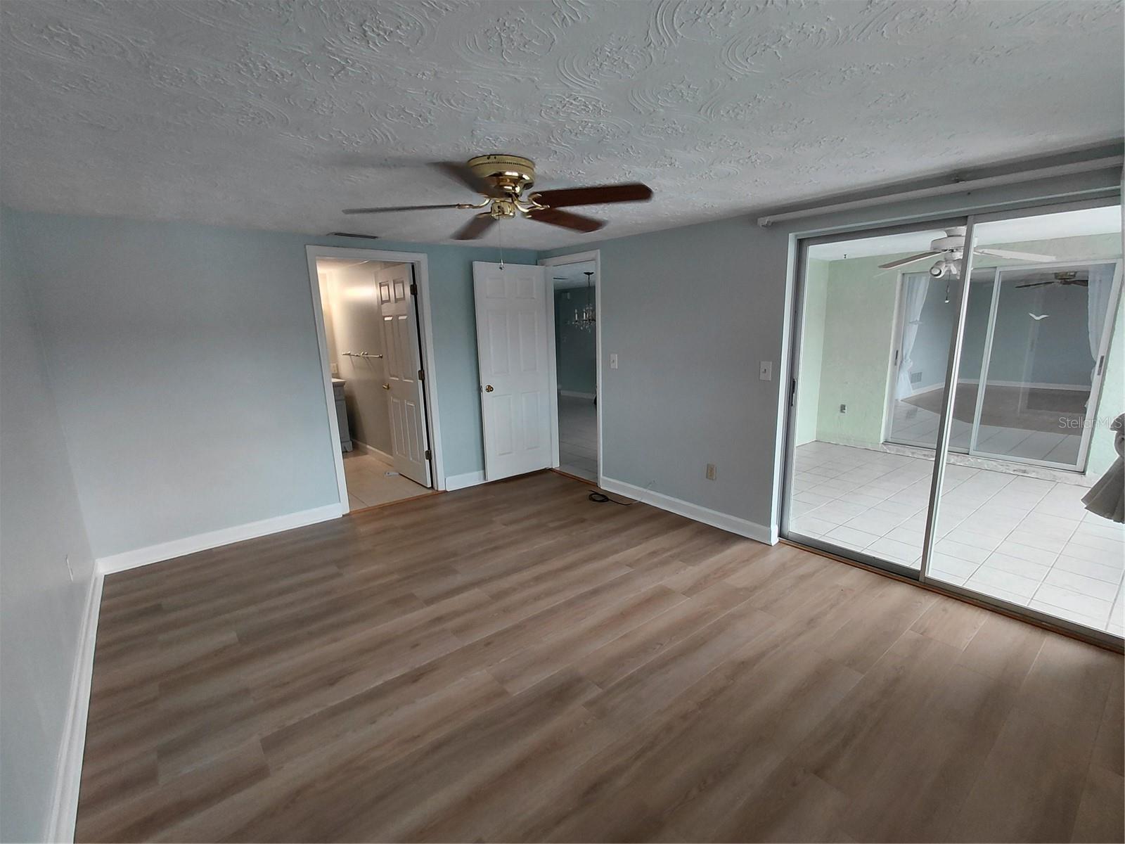4113 STAR ISLAND DR — photo 32