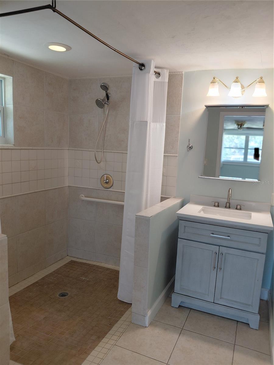 4113 STAR ISLAND DR — photo 26