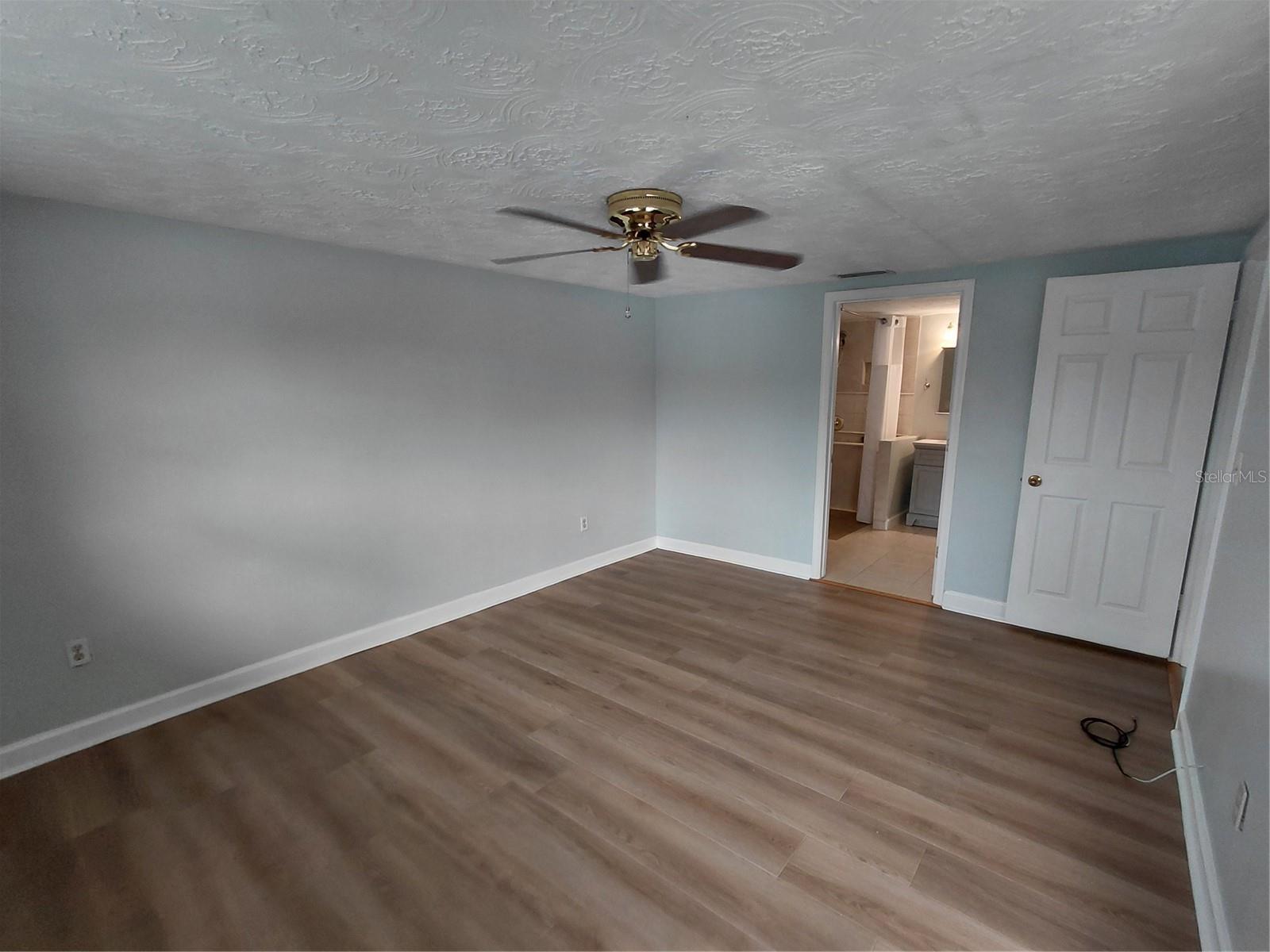 4113 STAR ISLAND DR — photo 30