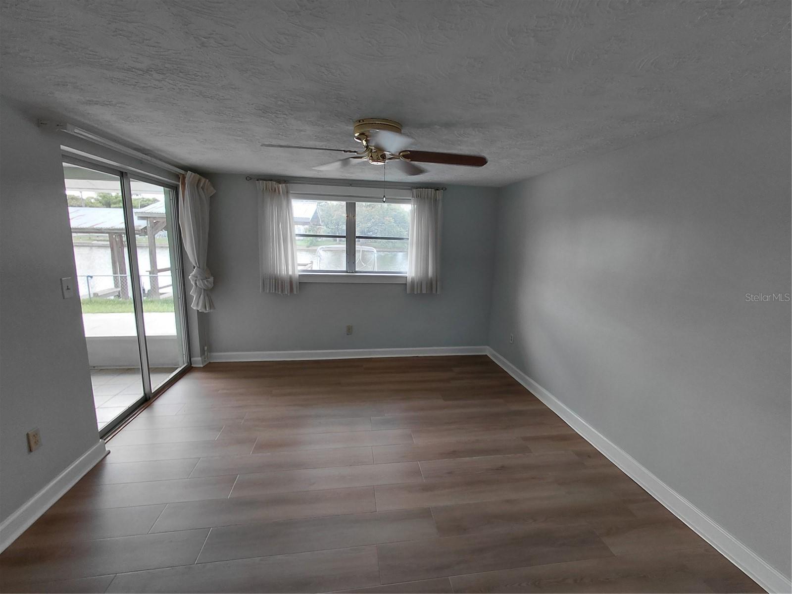 4113 STAR ISLAND DR — photo 31