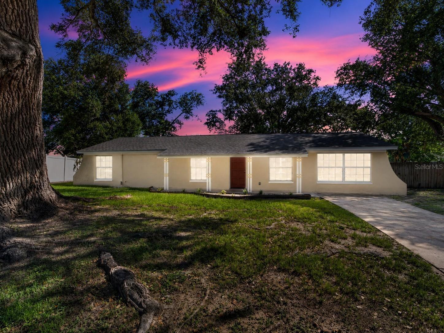 522 HIGHVIEW CIR N — photo 3
