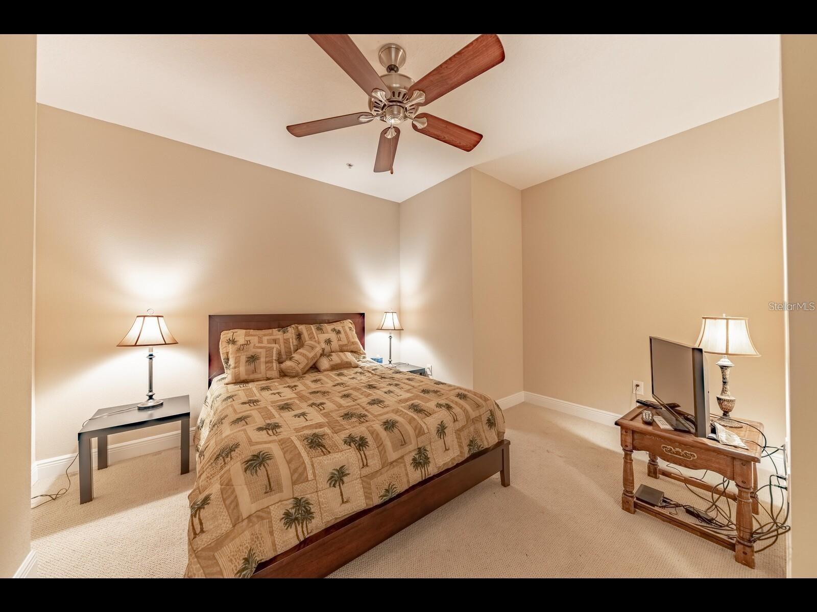 1042 BELLASOL WAY #203 — photo 5