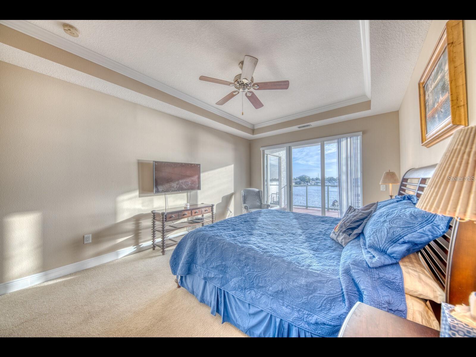 1042 BELLASOL WAY #203 — photo 21