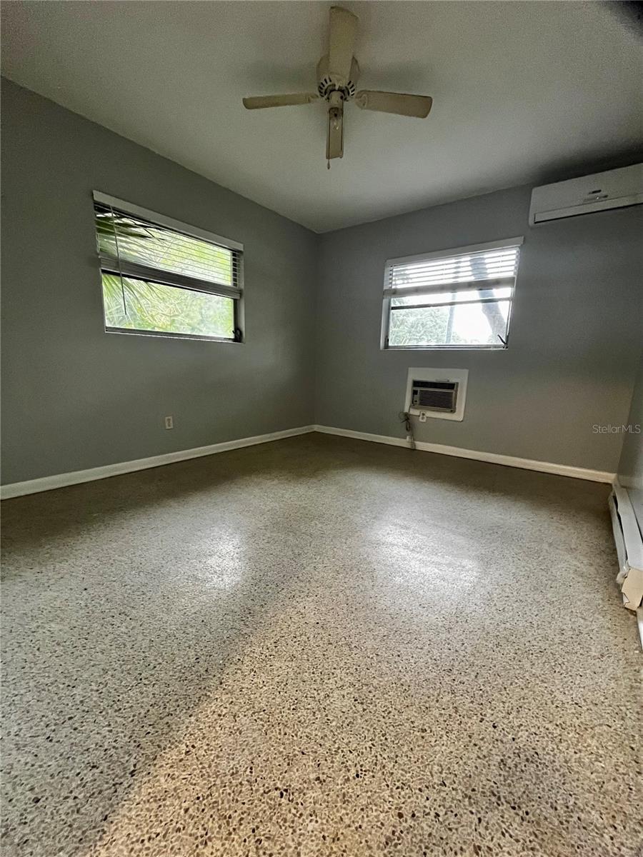1411 KENNYWOOD DR #Apt B — photo 7