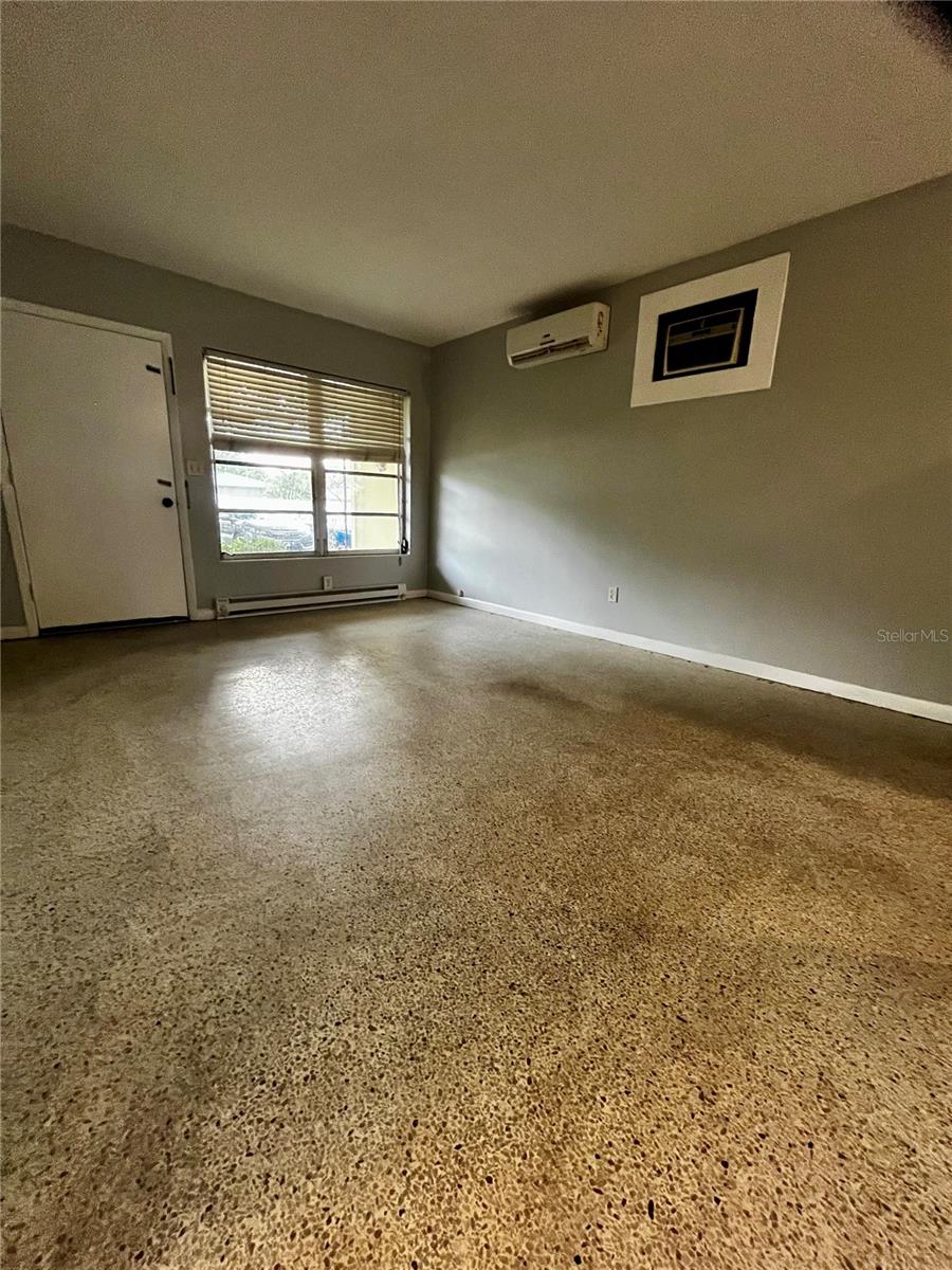 1411 KENNYWOOD DR #Apt B — photo 9