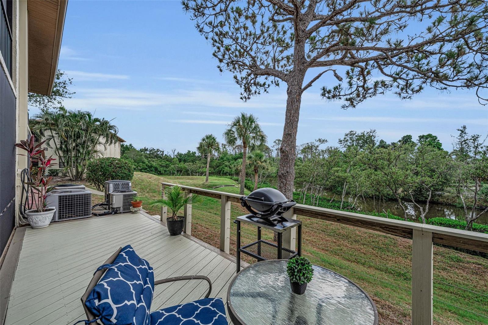 1673 SEASCAPE CIR #102 — photo 40